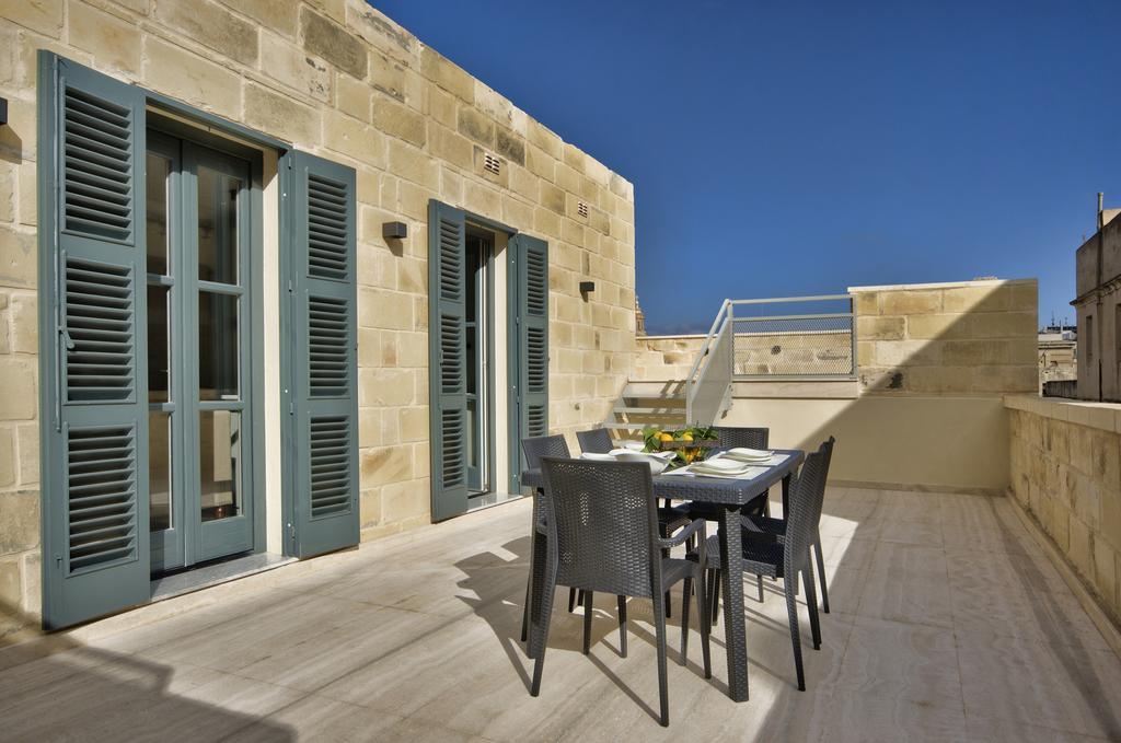 10 Strait Street Apartments La La Valletta Esterno foto
